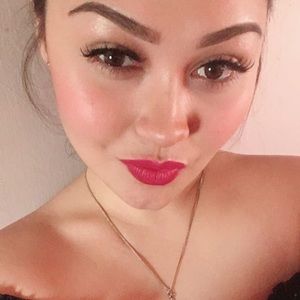 Meet your Posher, Maria jose